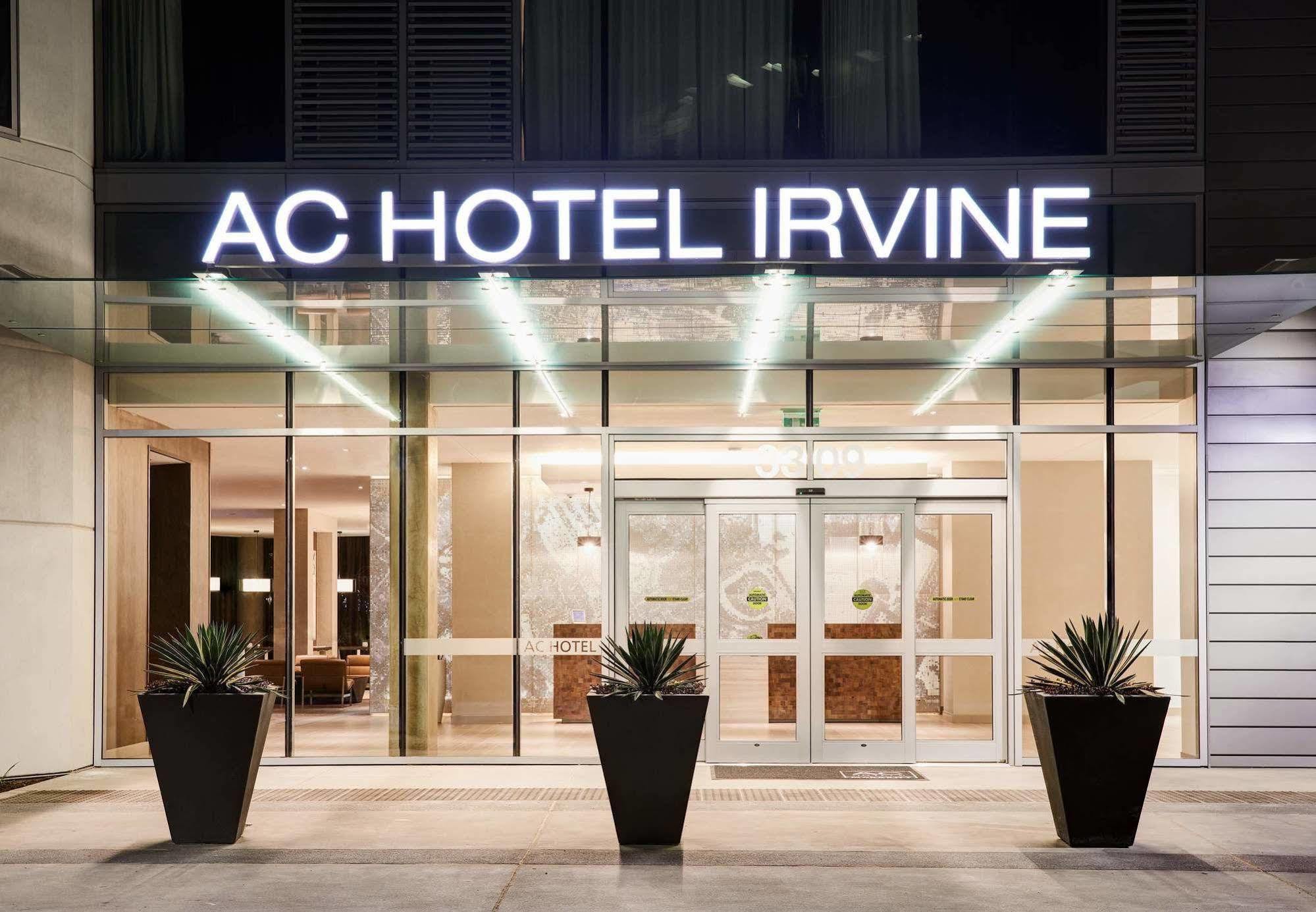 เอซี โฮเต็ล เออร์ไวน์ Hotel ภายนอก รูปภาพ